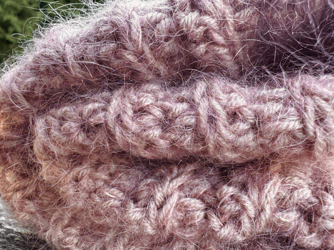 Czapka wiśniowy sorbet 4