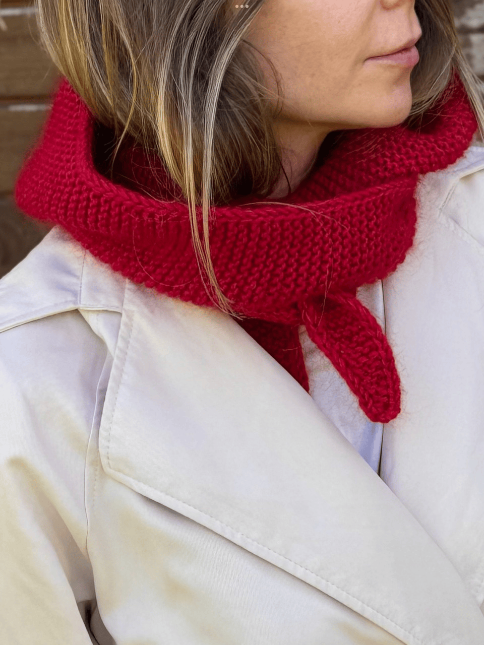 Kaptur ciemna czerwień 9